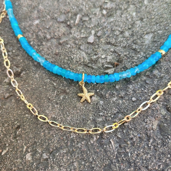 🧜🏻‍♀️ Opal & Apatite Starfish Beaded Necklace 🫧 NWOT - Picture 7 of 9